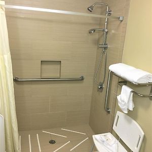 King Suite Accessible or Non-Smoking