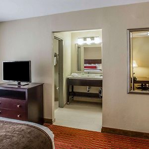 King Suite Non-Smoking